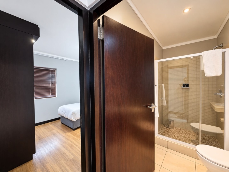 2 Bedroom Property for Sale in Cape Town City Centre Western Cape